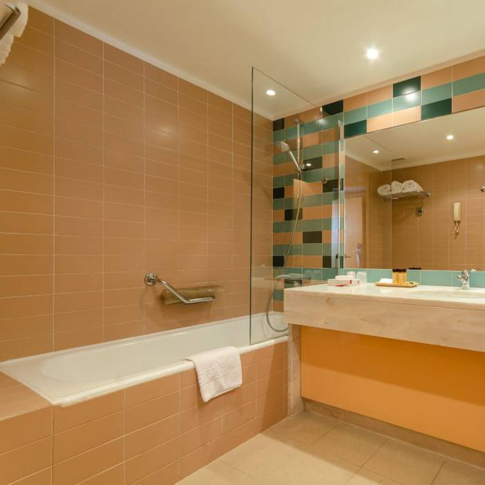 Bathroom  Hotel Roma Lisboa