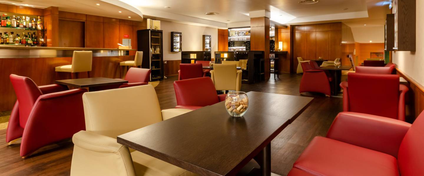 Roma winebar  Hotel Roma Lissabon