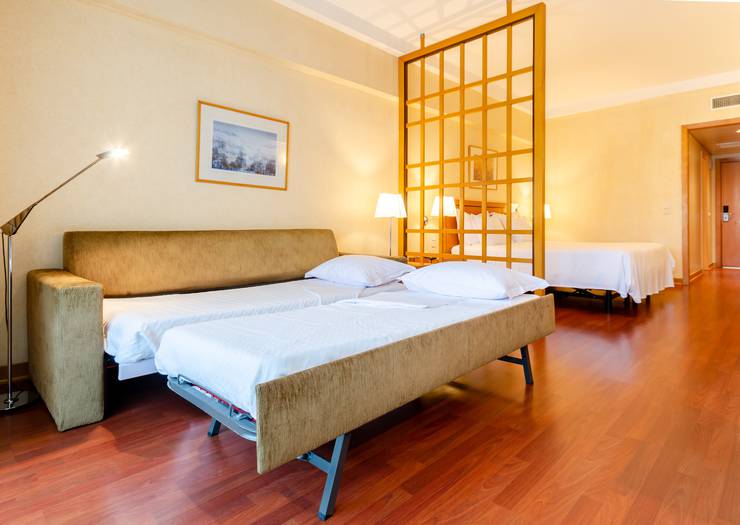 Habitación triple Hotel Roma Lisboa Habitación triple Hotel Roma Lisboa