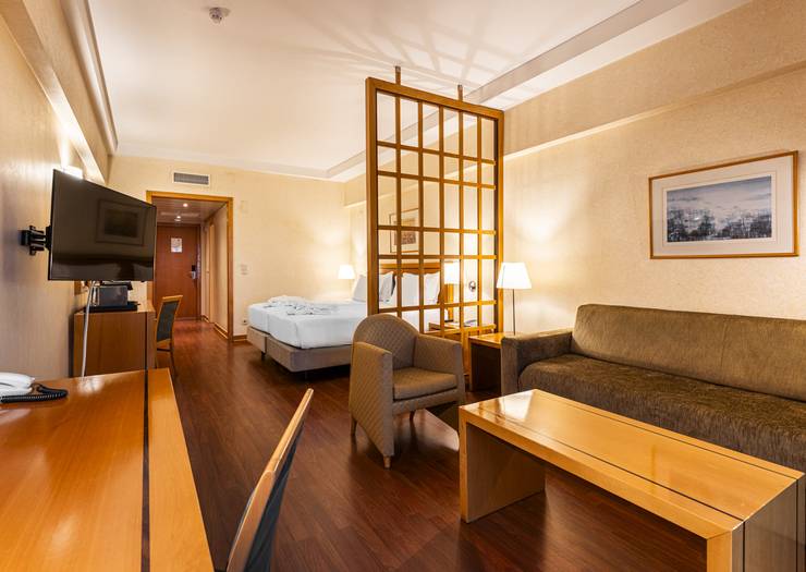 Habitación doble familiar Hotel Roma Lisboa Habitación doble familiar Hotel Roma Lisboa