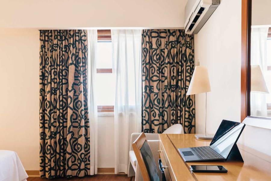 Quarto económico  Hotel Roma Lisboa