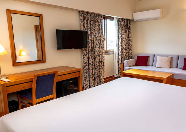 Quarto triplo Hotel Roma Lisboa Quarto triplo Hotel Roma Lisboa