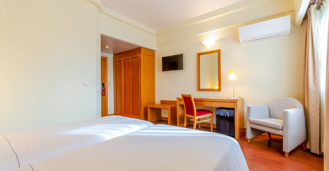 Quarto standard Hotel Roma Lisboa Quarto standard Hotel Roma Lisboa