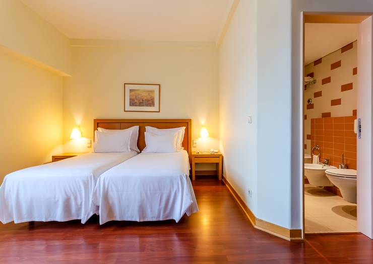 Habitación económica Hotel Roma Lisboa Habitación económica Hotel Roma Lisboa