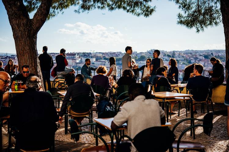 Primavera em Lisboa: Um Roteiro Gastronómico para aproveitar o melhor da estação Hotel Roma Primavera em Lisboa: Um Roteiro Gastronómico para aproveitar o melhor da estação Hotel Roma