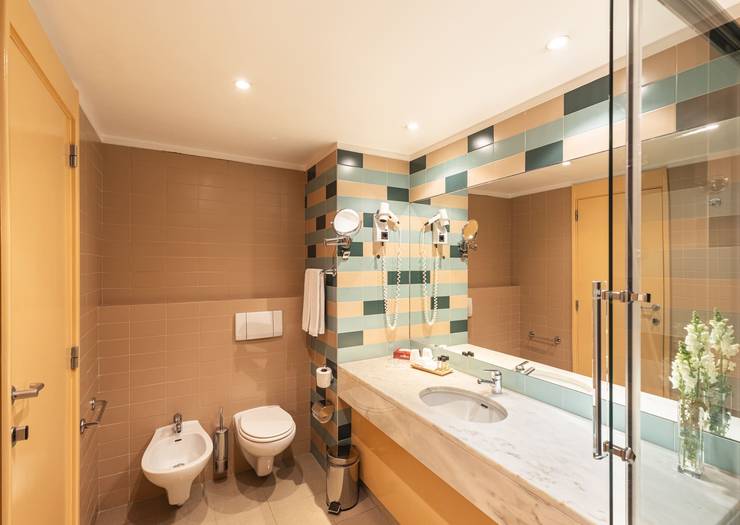 Habitación doble familiar Hotel Roma Lisboa Habitación doble familiar Hotel Roma Lisboa