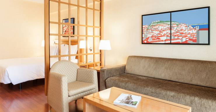 Quarto familiar Hotel Roma Lisboa Quarto familiar Hotel Roma Lisboa