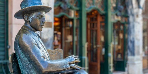 Un Itinerario por la Lisboa de Fernando Pessoa Hotel Roma Un Itinerario por la Lisboa de Fernando Pessoa Hotel Roma