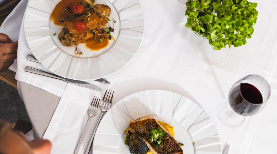 Summer in Lisbon: Try 5 fresh dishes at Restaurante Fiesta Hotel Roma Lissabon Summer in Lisbon: Try 5 fresh dishes at Restaurante Fiesta Hotel Roma Lissabon